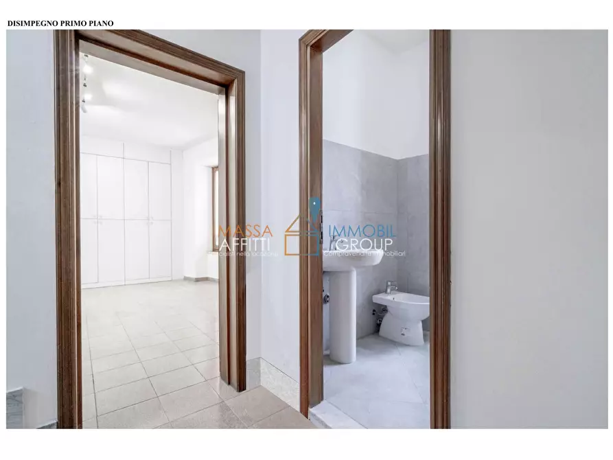 Immagine 13 di Palazzo in affitto  in Via Cairoli 30 a Massa