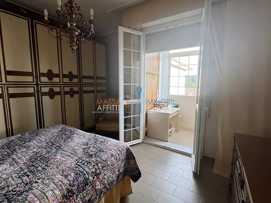 Immagine 19 di Pentalocale in vendita  in Via Galissano 11 a Carrara