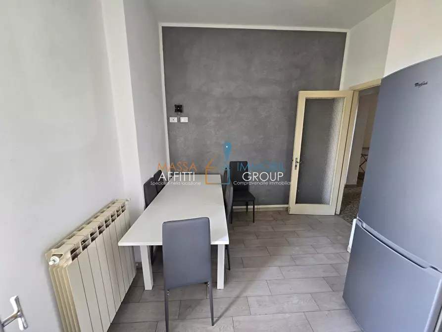 Immagine 1 di Pentalocale in affitto  in Via Giuseppe Garibaldi 10 a Carrara