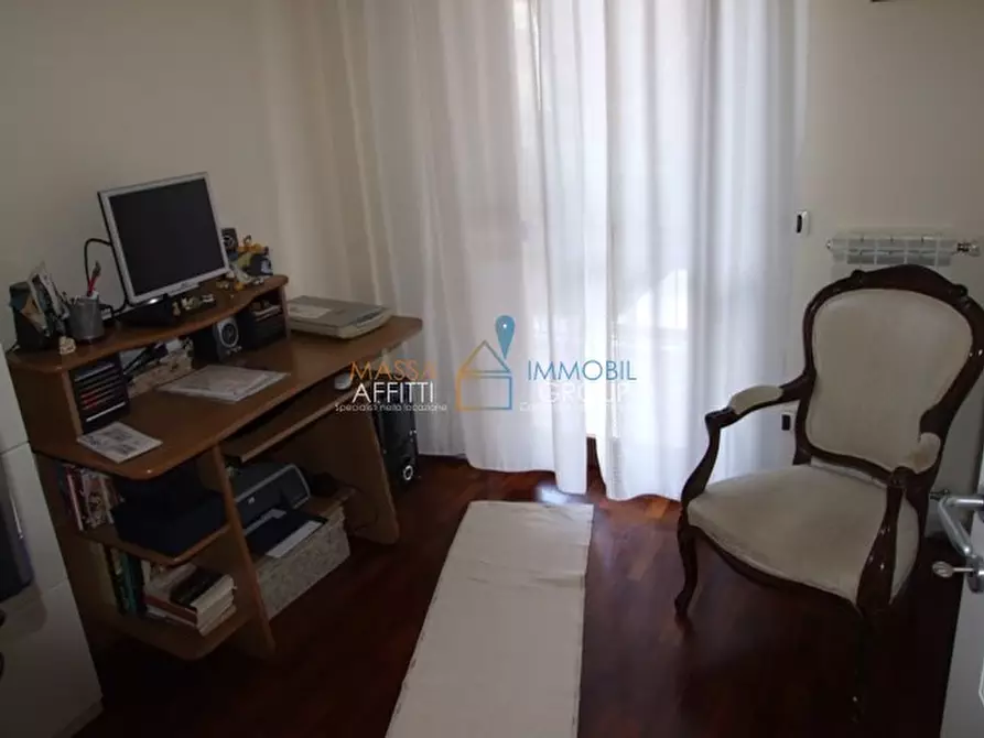 Immagine 20 di Villetta a schiera in vendita  in Via Canaletto 19 a Massa