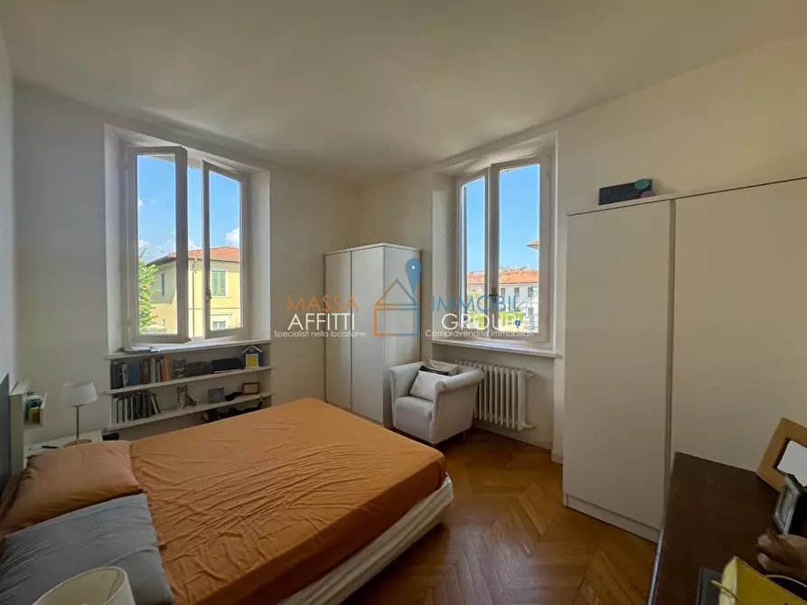 Immagine 11 di Pentalocale in vendita  in ⛉ Via Mazzini 20 a Forte Dei Marmi