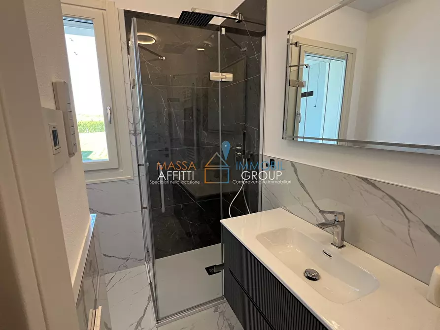 Immagine 28 di Villa in vendita  in Via Vaiana 91 a Pietrasanta