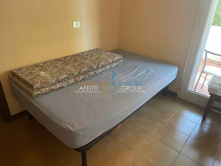 Immagine 30 di Trilocale in vendita  in Largo Quercioli 16 a Massa