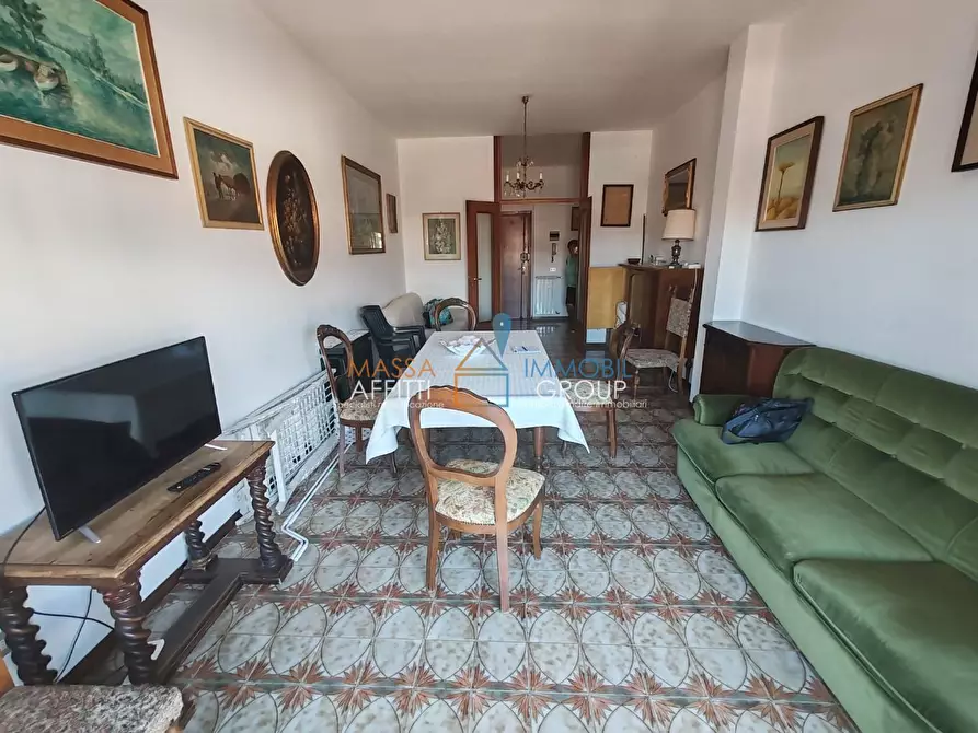 Immagine 5 di Quadrilocale in vendita  in Viale Galileo Galilei 80 a Carrara