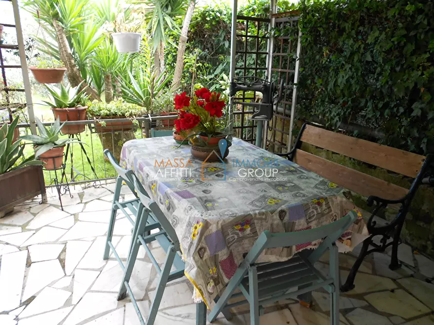 Immagine 18 di Casa indipendente in vendita  in Via Alteta 112 a Massa