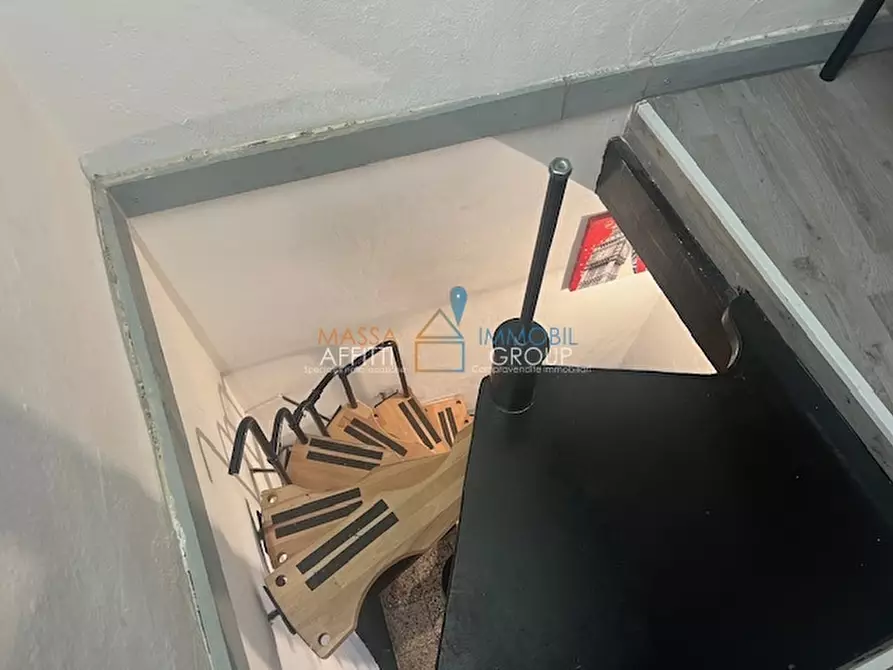 Immagine 16 di Porzione di casa in vendita  in Via Capaccola 3 a Massa