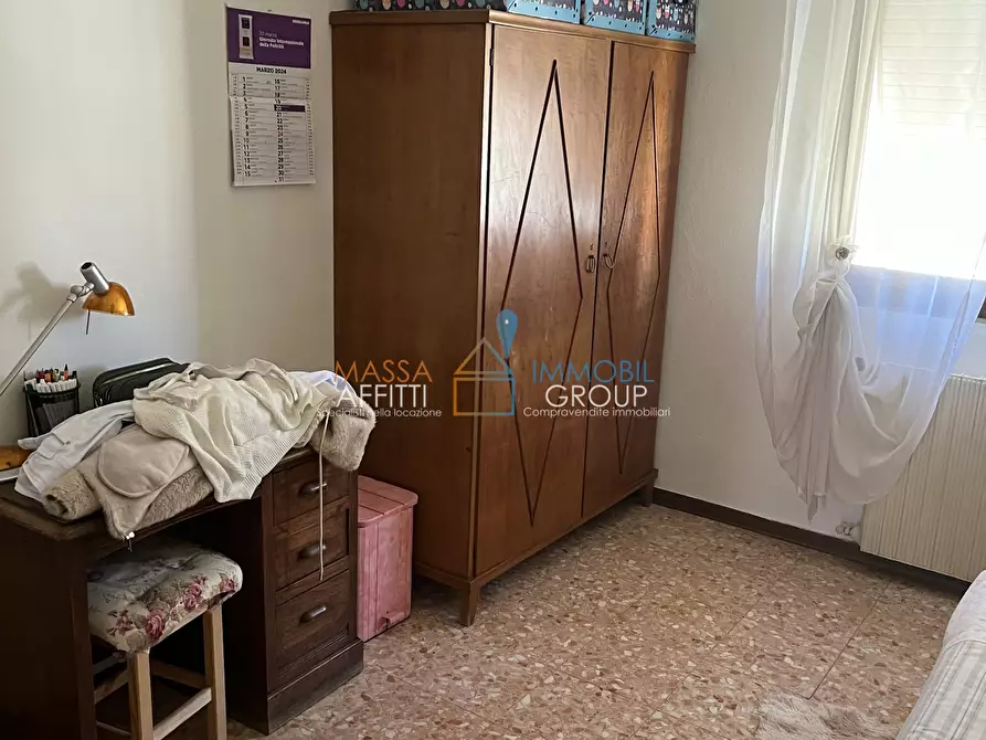 Immagine 18 di Pentalocale in vendita  in Piazza Gino Lucetti 11B a Carrara