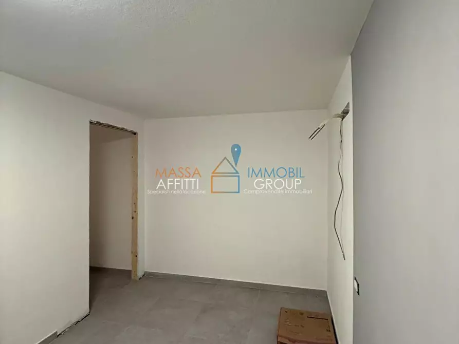 Immagine 6 di Quadrilocale in vendita  in Via Magenta 10 a Massa