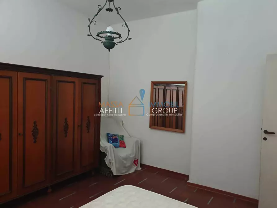 Immagine 31 di Appartamento in vendita  in Viale Roma 55 a Massa