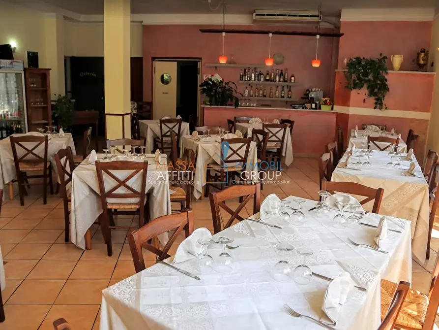 Immagine 1 di Bar / Ristorante in affitto  in Via Sottomonte 6 a Massa