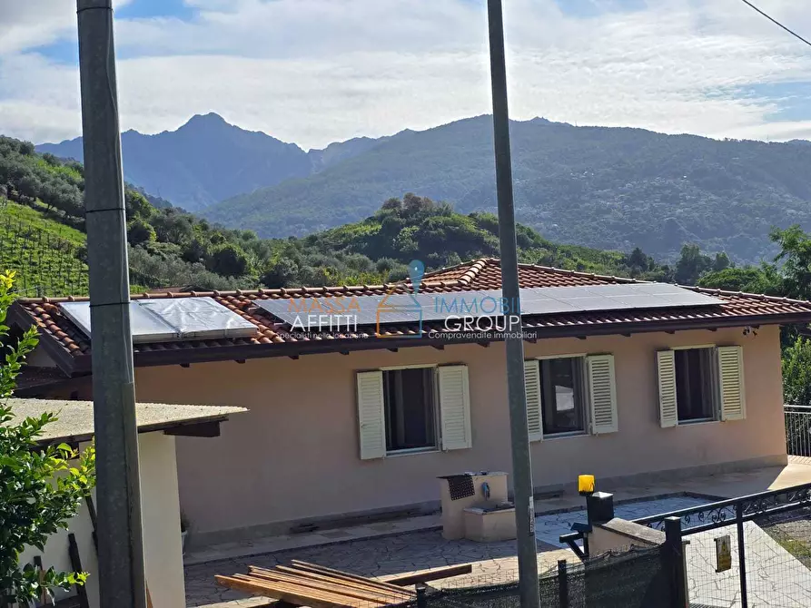 Immagine 17 di Casa indipendente in vendita  in Via Villaggio Castagnara 269 a Massa