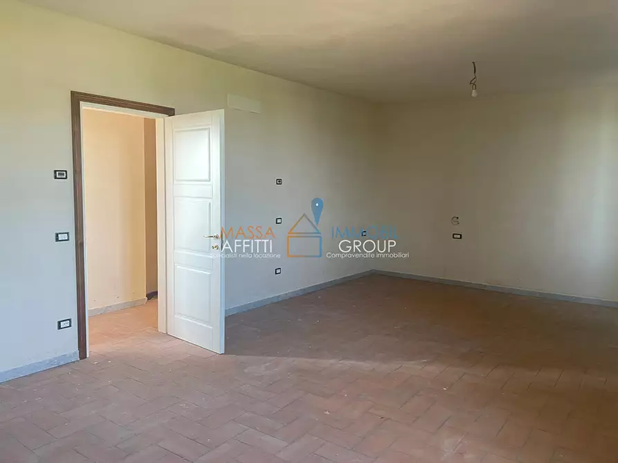 Immagine 45 di Villa in vendita  in Via Romana 11 a Pietrasanta