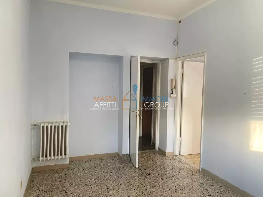 Immagine 20 di Ufficio in affitto  in Via Cesare Beccaria 9 a Massa