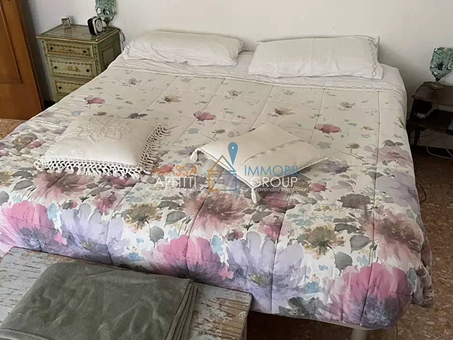 Immagine 11 di Pentalocale in vendita  in Piazza Gino Lucetti 11B a Carrara