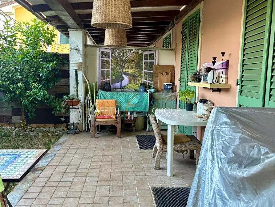 Immagine 21 di Pentalocale in vendita  in Via Puliche 235 a Massa