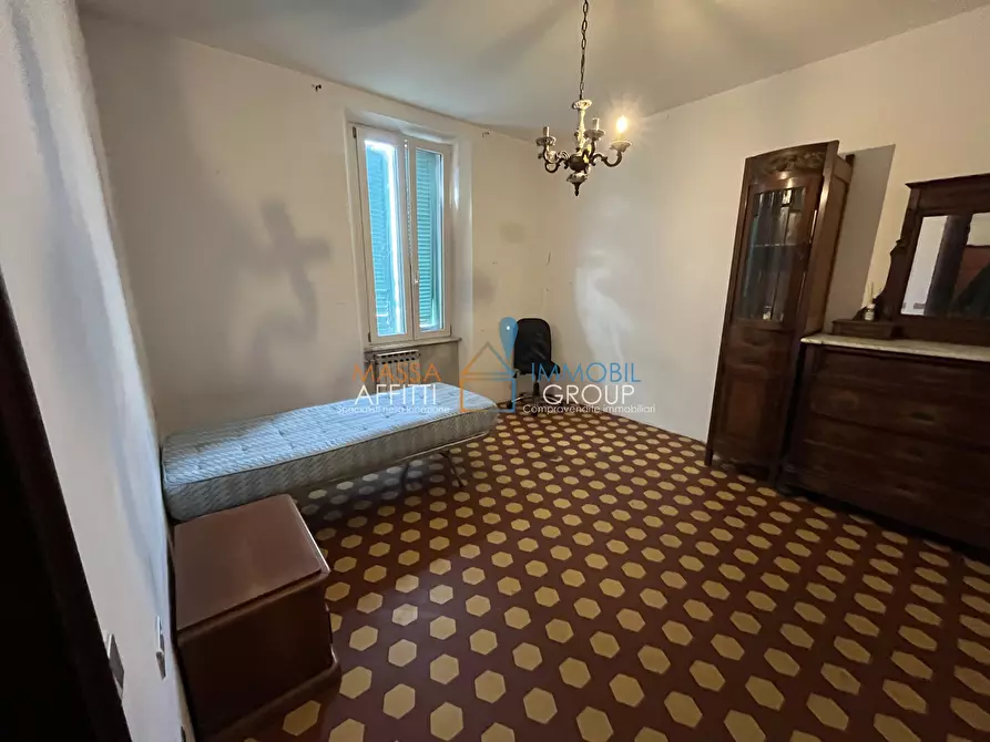 Immagine 20 di Terratetto in vendita  a Massa