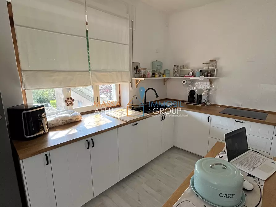 Immagine 6 di Porzione di casa in vendita  in Via Trieste 12 a Carrara