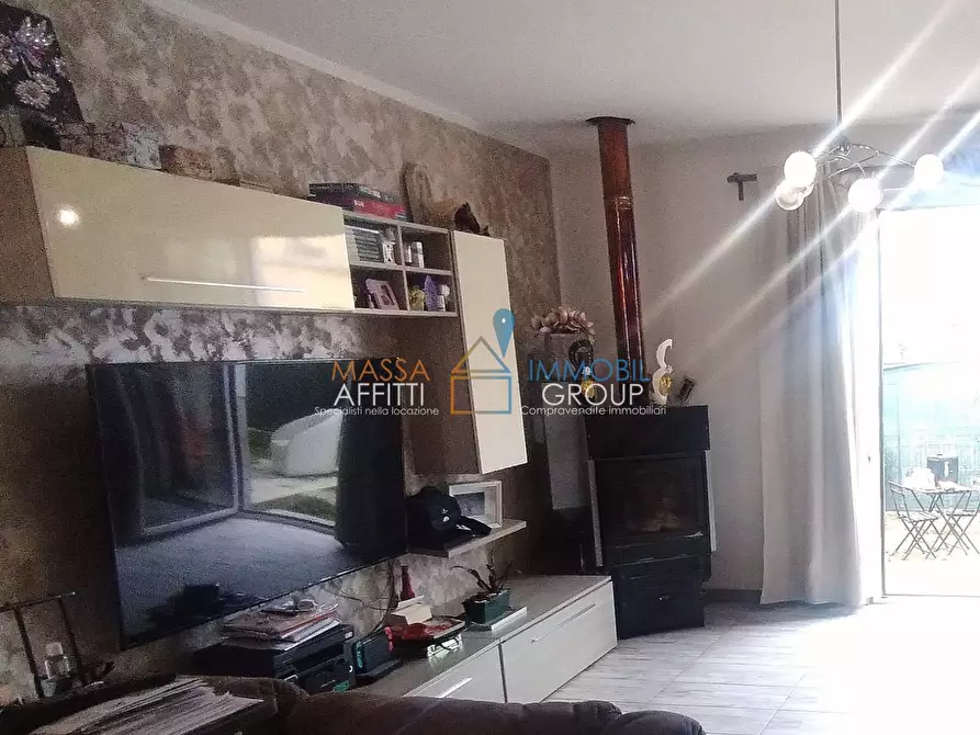 Immagine 4 di Villetta a schiera in vendita  in Via Traversa Alteta 10 a Massa