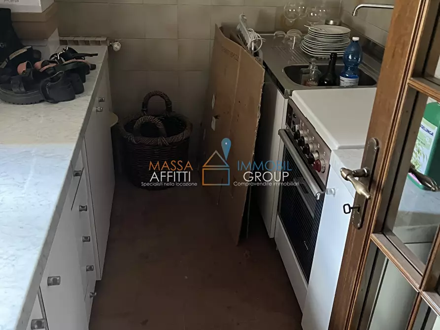 Immagine 18 di Pentalocale in vendita  in Via Solferino 11A a Carrara