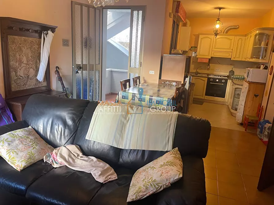 Immagine 14 di Trilocale in vendita  in Largo Quercioli 16 a Massa