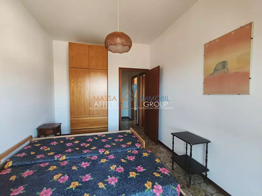 Immagine 13 di Quadrilocale in vendita  in Viale Galileo Galilei 80 a Carrara