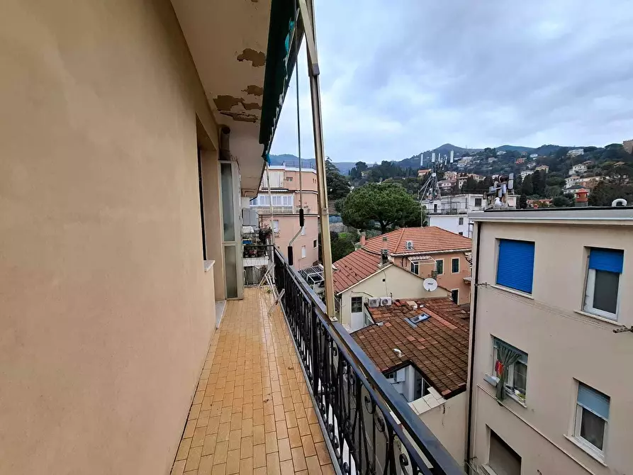 Immagine 17 di Quadrilocale in vendita  in Vico della Conceria 20 a Alassio