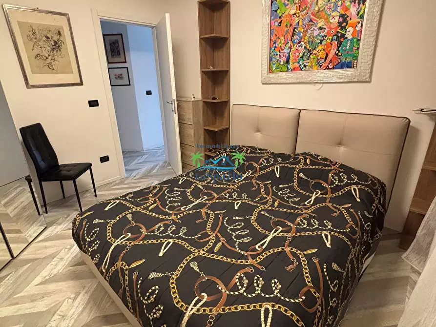 Immagine 14 di Trilocale in vendita  in strada della colla 50 a Andora