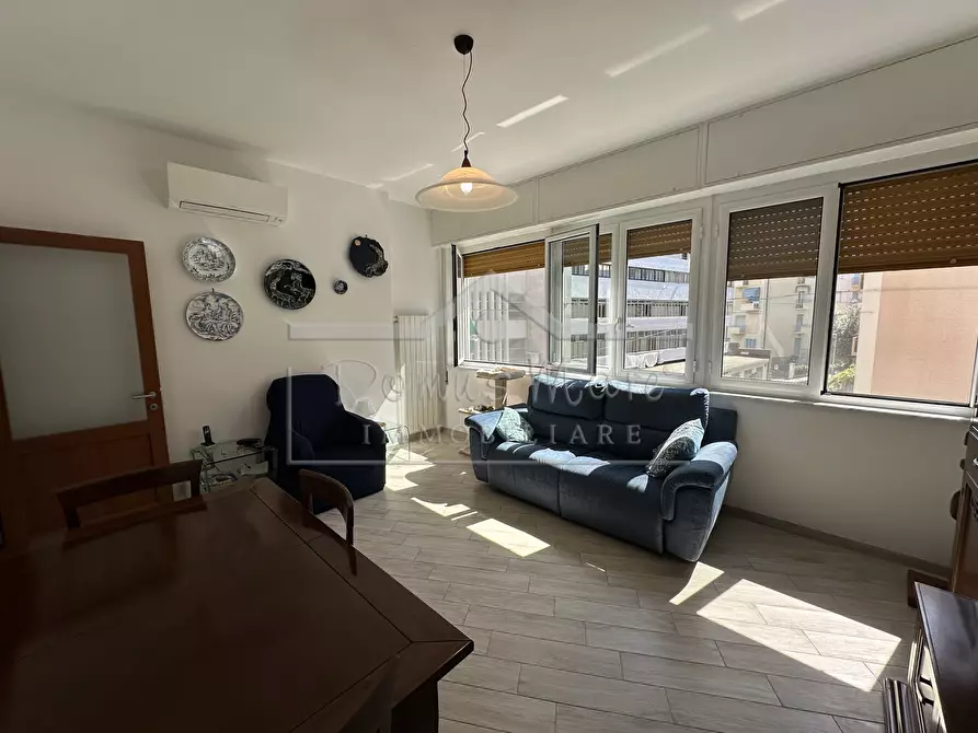 Immagine 32 di Pentalocale in vendita  in Via Giacomo Puccini 18 a Albissola Marina