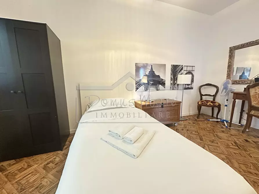 Immagine 36 di Casa indipendente in vendita  in Salvo D'Acquisto 70 a Recco