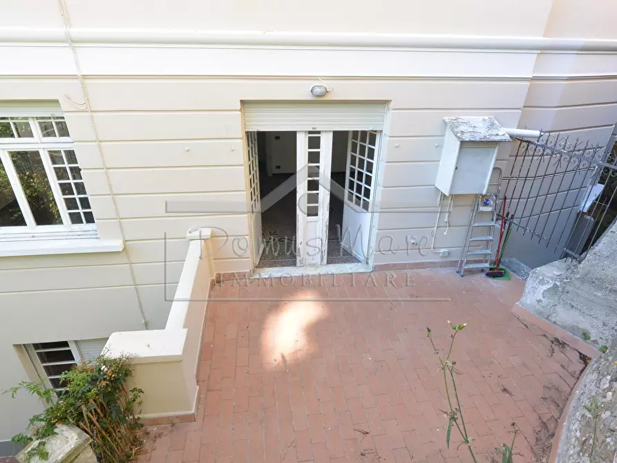 Immagine 18 di Pentalocale in vendita  in Via Montegrappa 4 a Savona