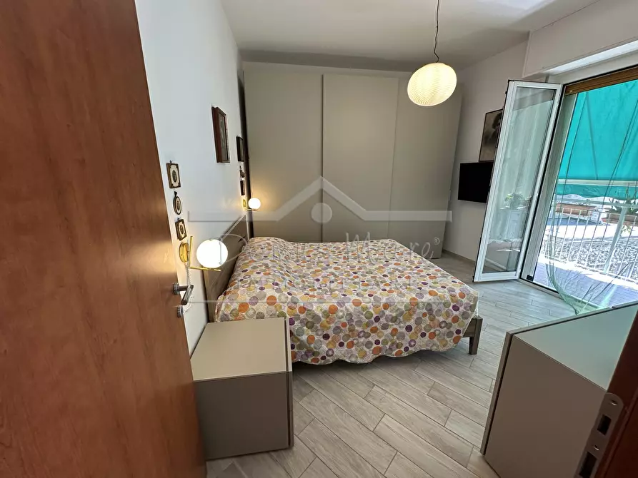 Immagine 41 di Pentalocale in vendita  in Via Giacomo Puccini 18 a Albissola Marina