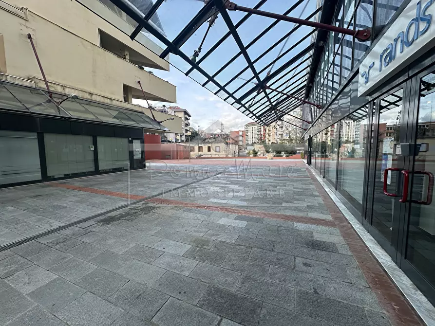 Immagine 4 di Quadrilocale in vendita  in Piazza Santa Cecilia 2 a Savona