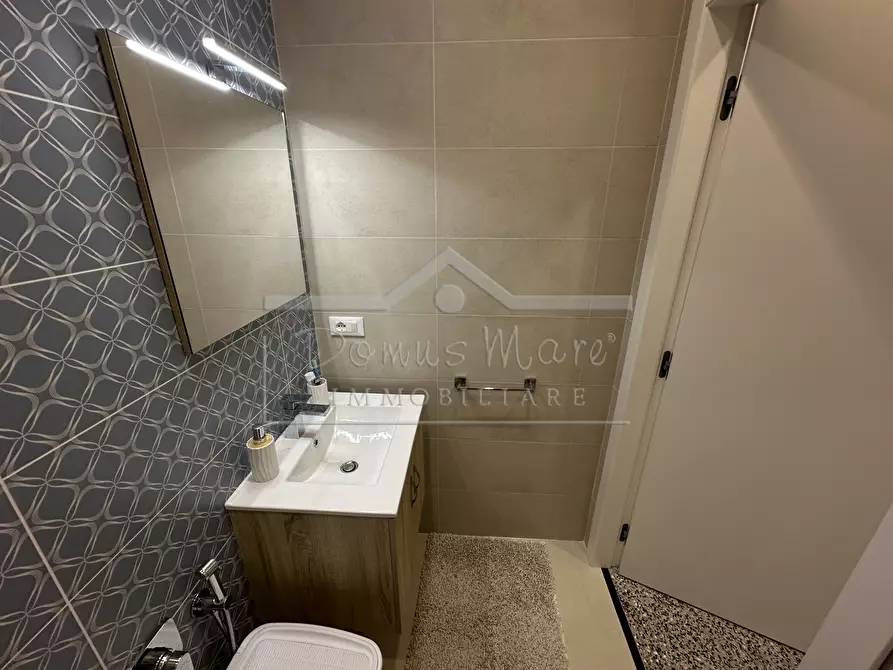 Immagine 38 di Pentalocale in vendita  in Via Beato Ottaviano 4 a Savona