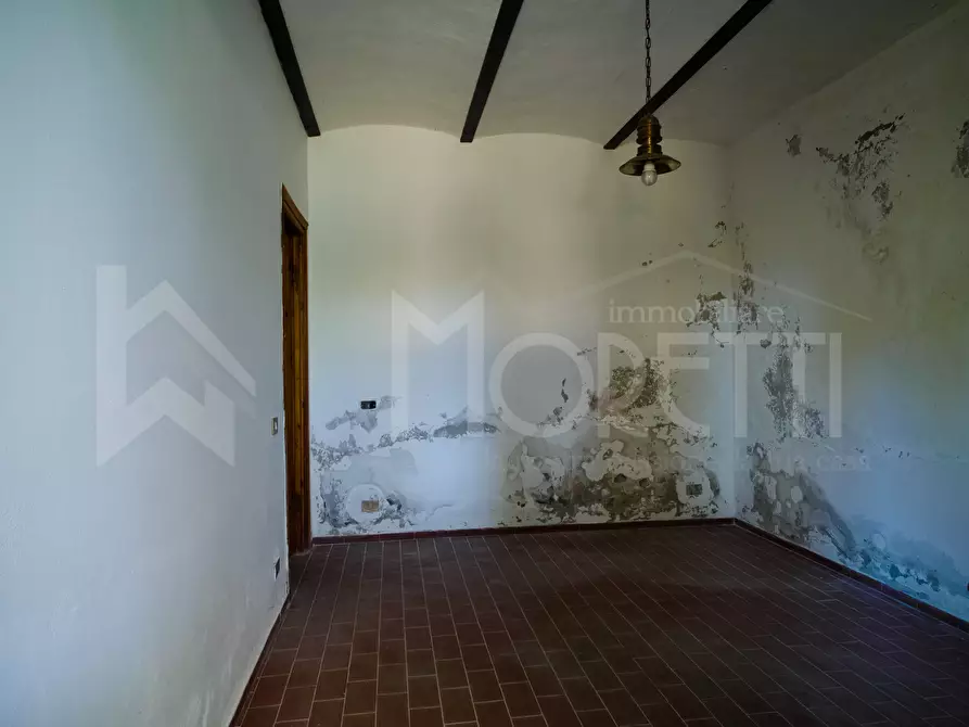 Immagine 84 di Villa in vendita  in Via Parrana San Martino a Collesalvetti