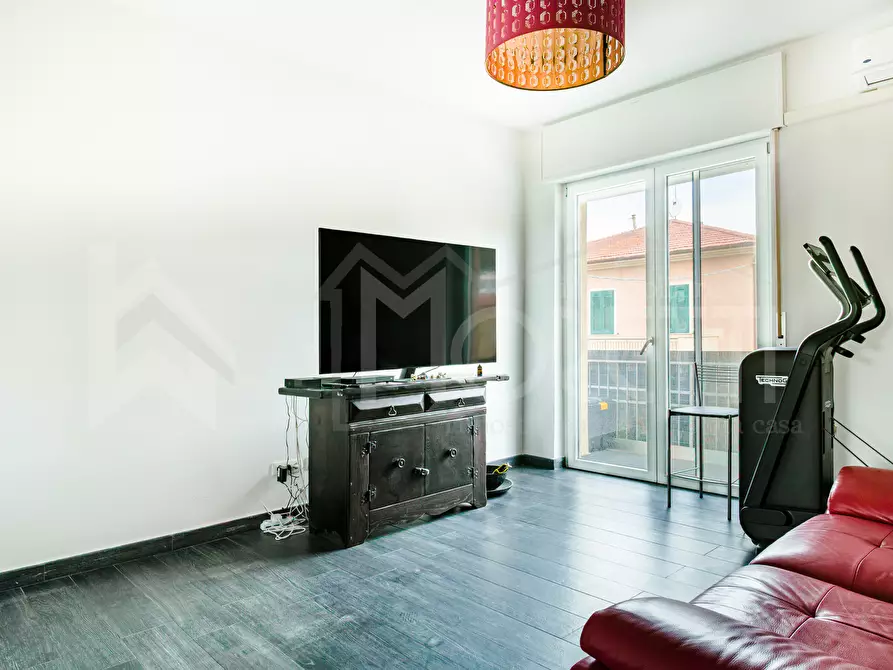 Immagine 24 di Pentalocale in vendita  in Via dell'Alloro a Livorno