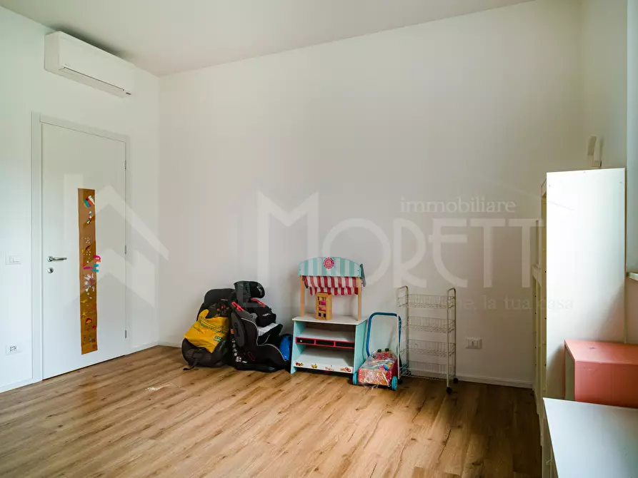 Immagine 42 di Pentalocale in vendita  in Via Costanzo Ebat a Livorno