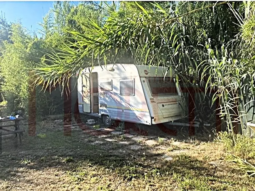 Immagine 5 di Terreno agricolo in vendita  in Via delle Sorgenti a Livorno