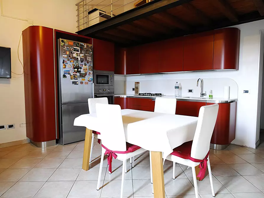 Immagine 1 di Trilocale in vendita  in Via Orcianese 6 6 a Collesalvetti