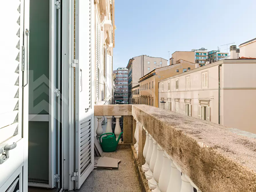 Immagine 4 di Pentalocale in vendita  in Corso Giuseppe Mazzini a Livorno