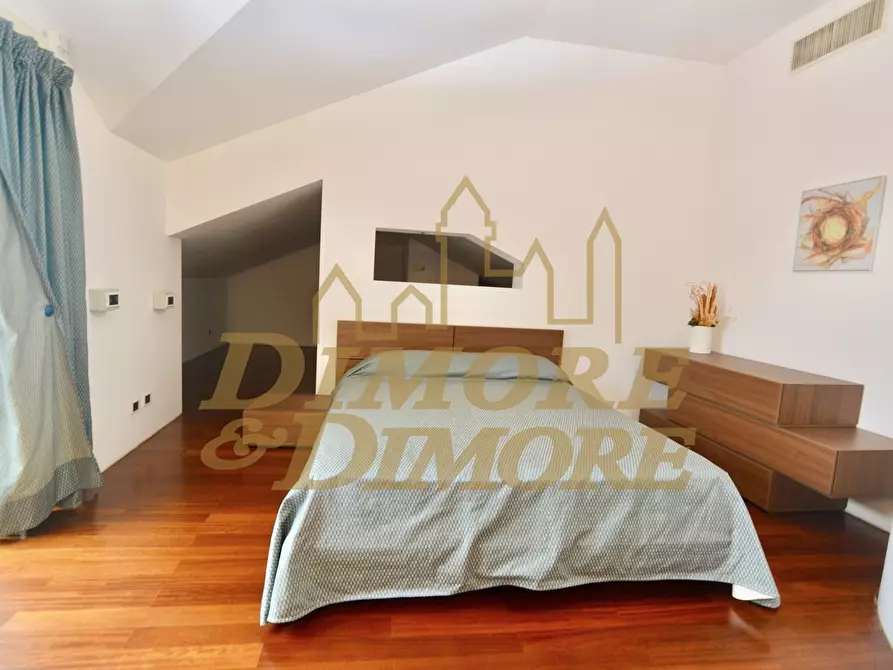 Immagine 19 di Villa in vendita  a Ranco