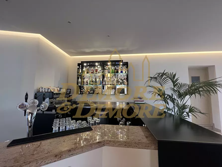 Immagine 13 di Bar / Ristorante in vendita  in Via dei Fiori 39 a Brezzo Di Bedero