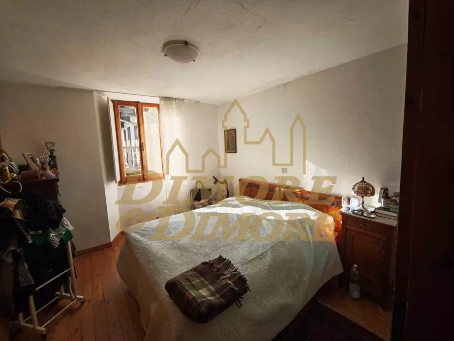 Immagine 13 di Trilocale in vendita  a Craveggia