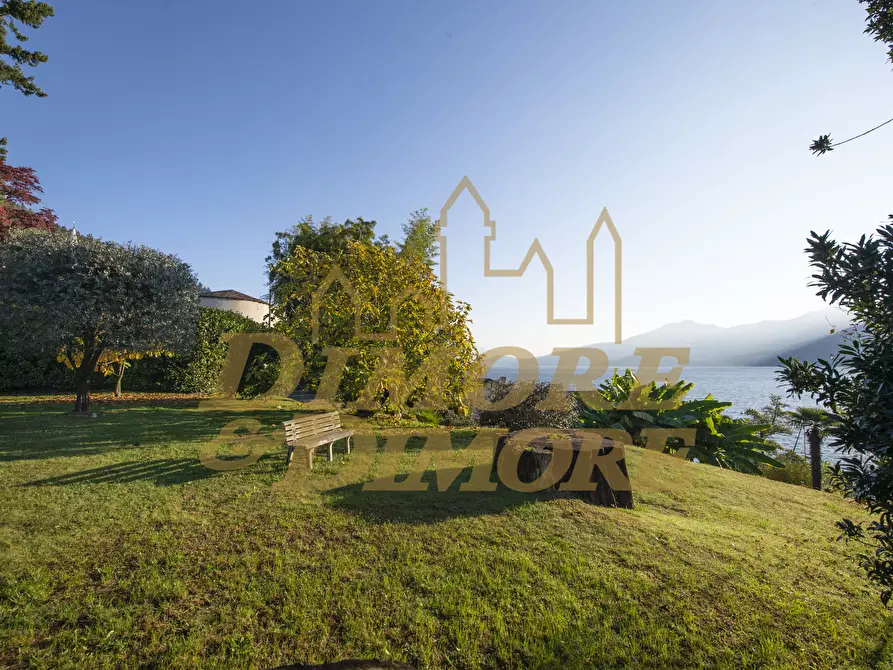 Immagine 6 di Villa in vendita  a Ghiffa