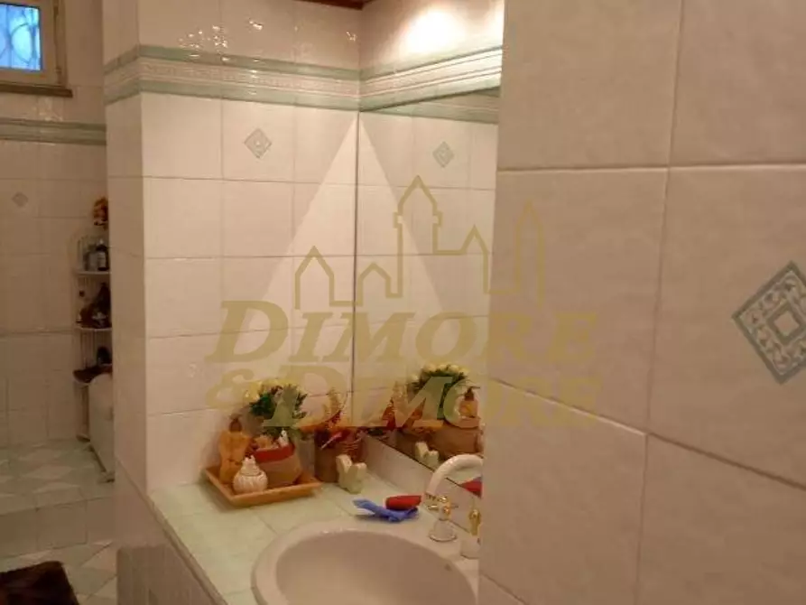 Immagine 26 di Villa in vendita  in Via Monte Bianco 8 a Dormelletto