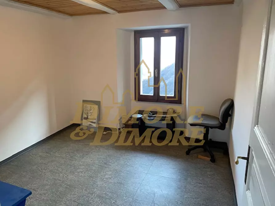 Immagine 33 di Baita in vendita  a Valle Cannobina