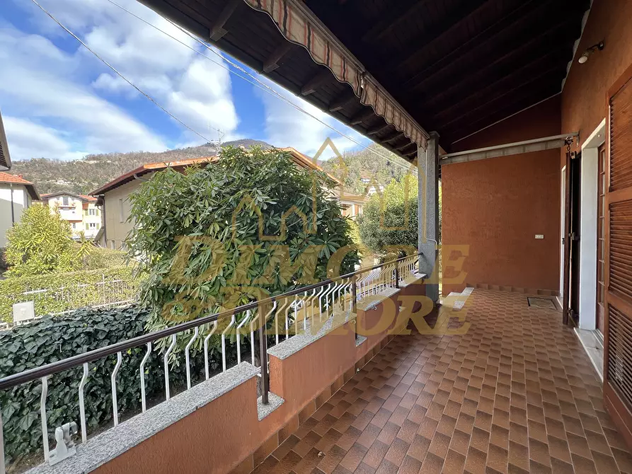 Immagine 26 di Casa indipendente in vendita  in Via Gualtiero Berti 3 a Maccagno Con Pino E Veddasca