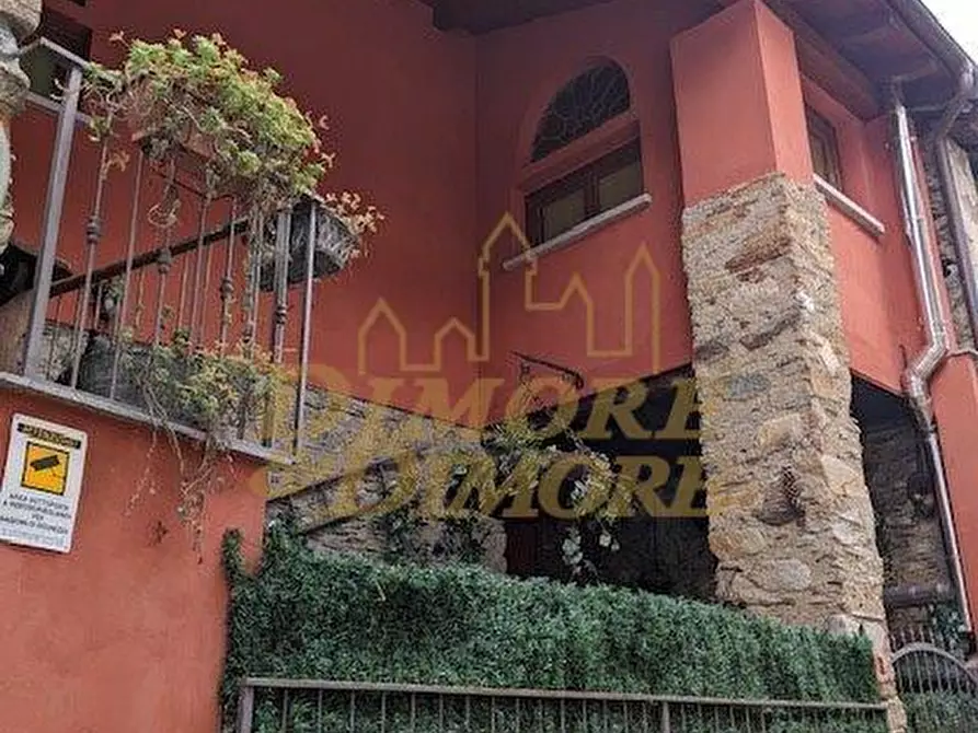 Immagine 51 di Bilocale in vendita  in Piazza Milano 8A a Colazza