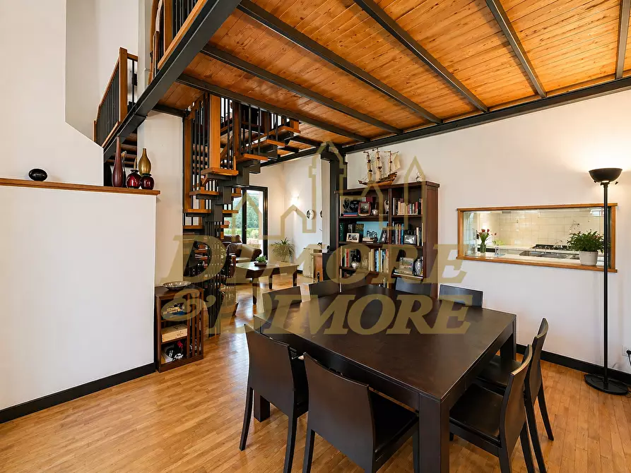Immagine 14 di Villa in vendita  in Via Libertà 59 a Morazzone