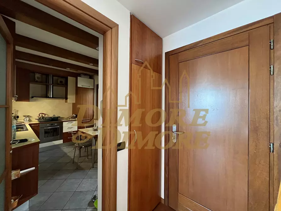 Immagine 29 di Quadrilocale in vendita  a Maccagno Con Pino E Veddasca