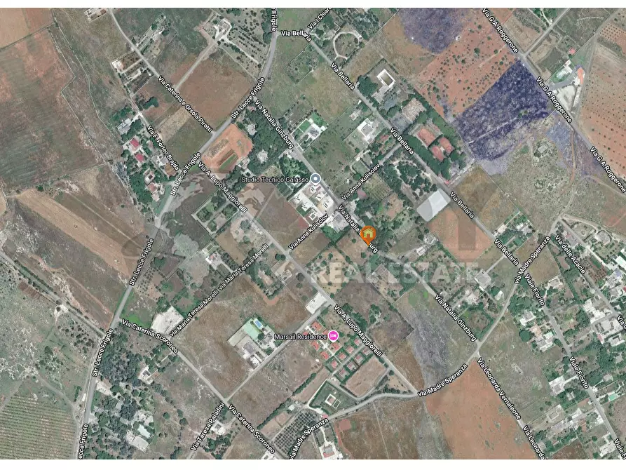 Immagine 3 di Terreno agricolo in vendita  in Via Natalia Ginzburg 14 a Lecce